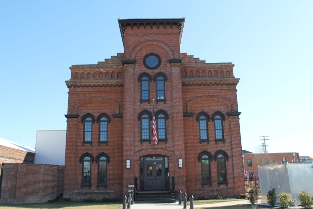 digital  Feb mar 062