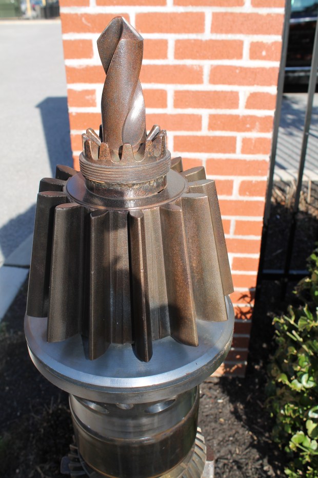 digital  Feb mar 081