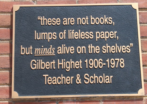 Plaque in front of Barnes & Noble